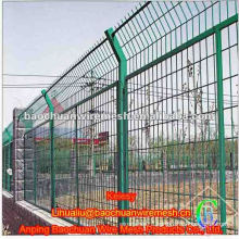 Green pvc coated welded wall boundary fence